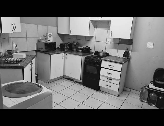 3 BEDROOM APARTMENT FOR SALE IN RUSTENBURG CENTRAL